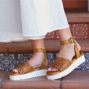 Bed Stu Brista sandal shoes size 10